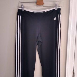 Black Adidas Yoga Capri Pants - Size M